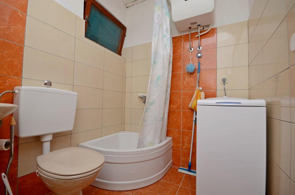הוילה פודגורה House Miroslav מראה חיצוני תמונה